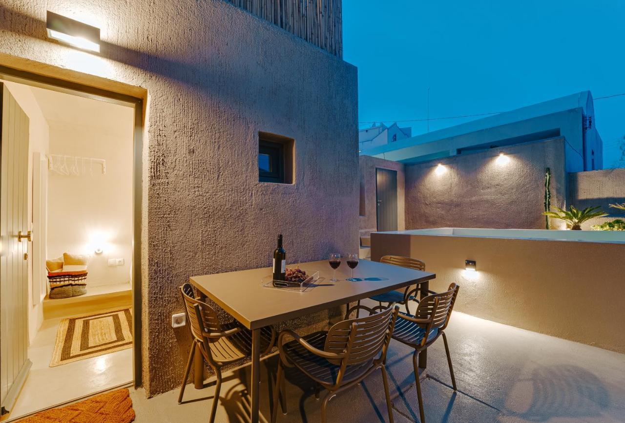 Present Perfect Villa - Private Pool Фиростефани Экстерьер фото